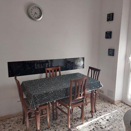 Appartamento La Fortezza Livorno Exterior foto